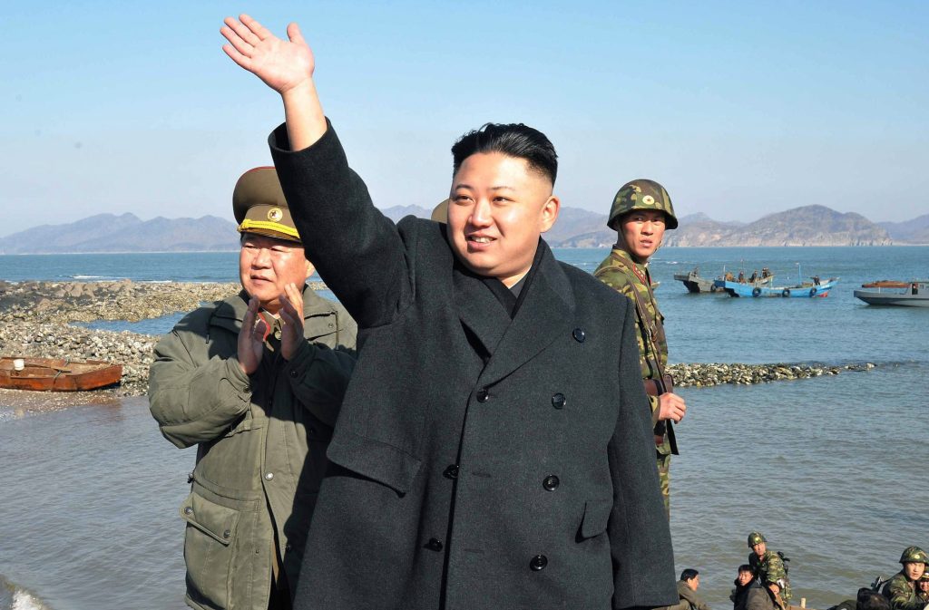 Coreia do Norte faz testes com suposto míssil intercontinental