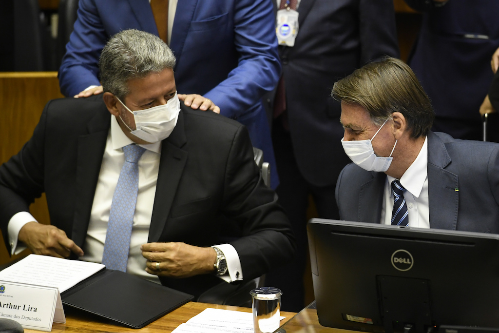 Lira articulou para fortalecer partidos da base de Bolsonaro