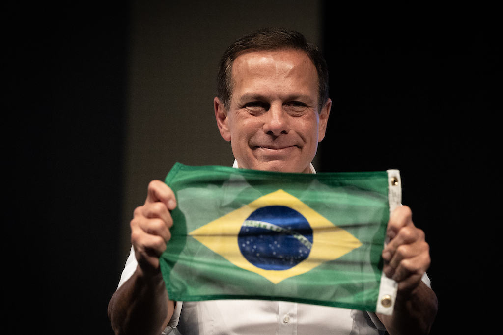 A viagem de Doria ao passado