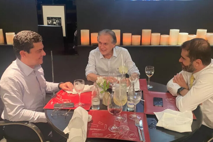 O cartola sem juízo