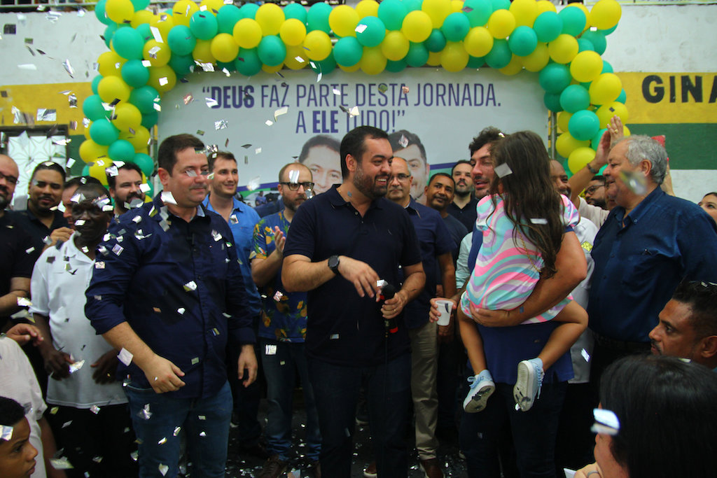 Claudio Castro, Flávio Bolsonaro e “Rei das Rachadinhas” vencem disputa pelo TJRJ