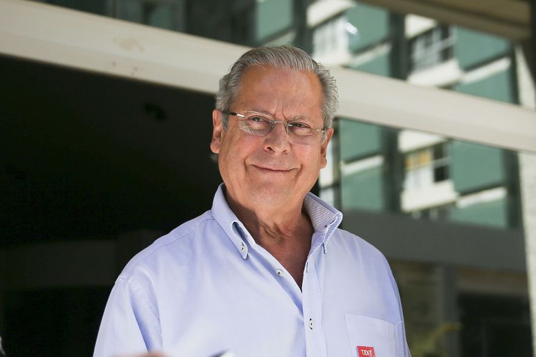STJ mantém pena de José Dirceu na Lava Jato