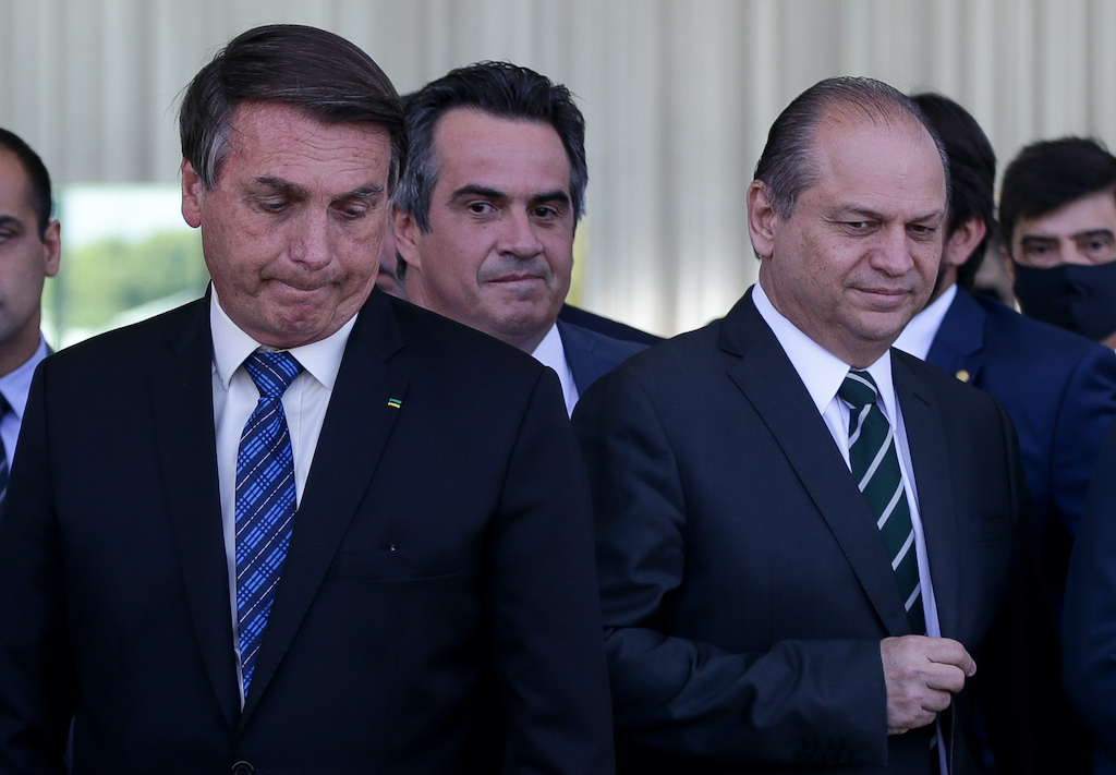 Sputnik: a opção nuclear do centrão contra a Anvisa