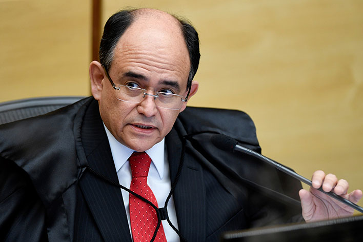 Um padrinho fora da caixa