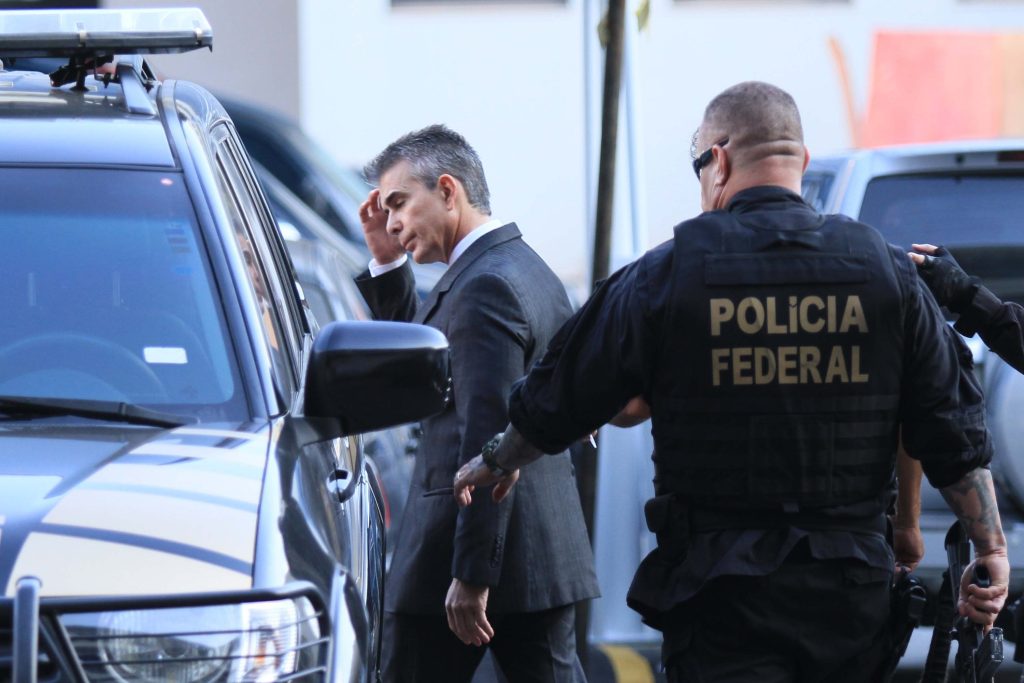As ligações entre o poder e a criminalidade no Rio de Janeiro