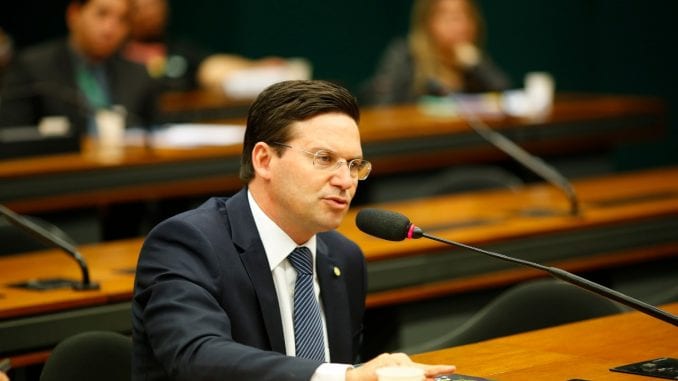 Futuro ministro da Cidadania é arrecadador de ACM Neto
