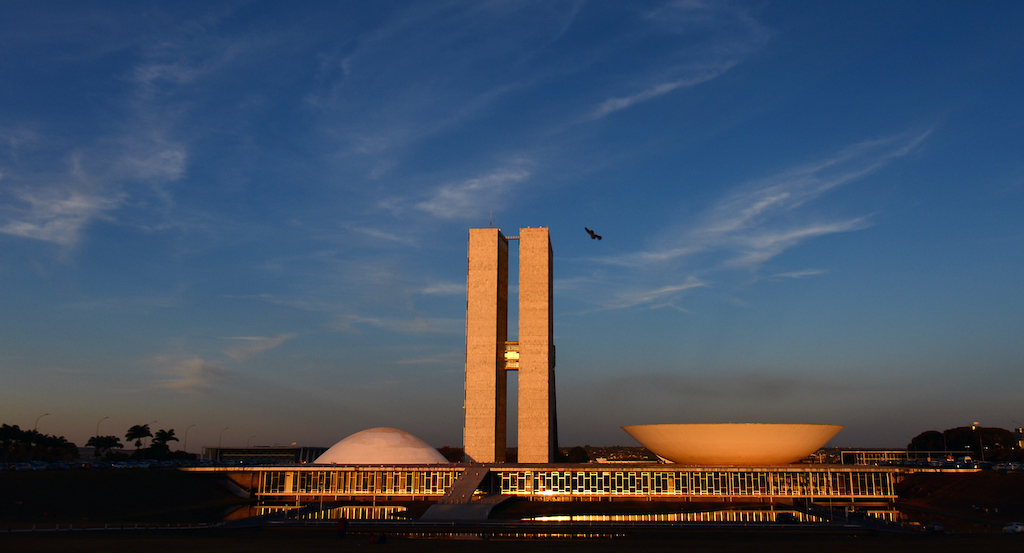 Ambiente de negócios não republicanos melhora em Brasília