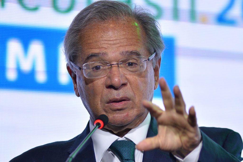 Paulo Guedes é só alegria