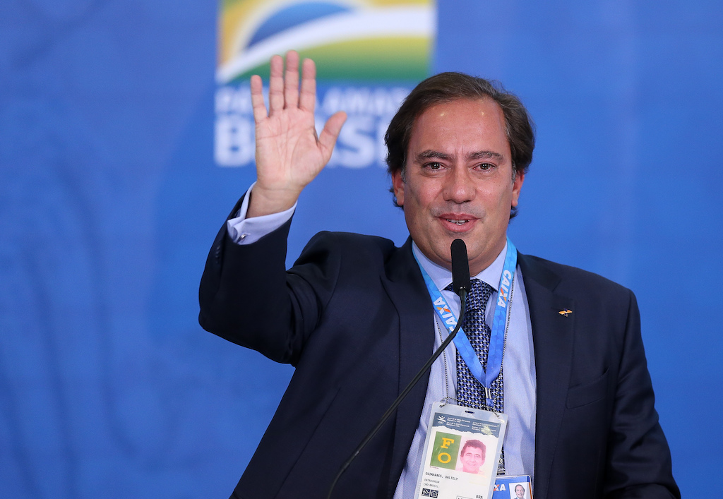 A limpeza na Caixa