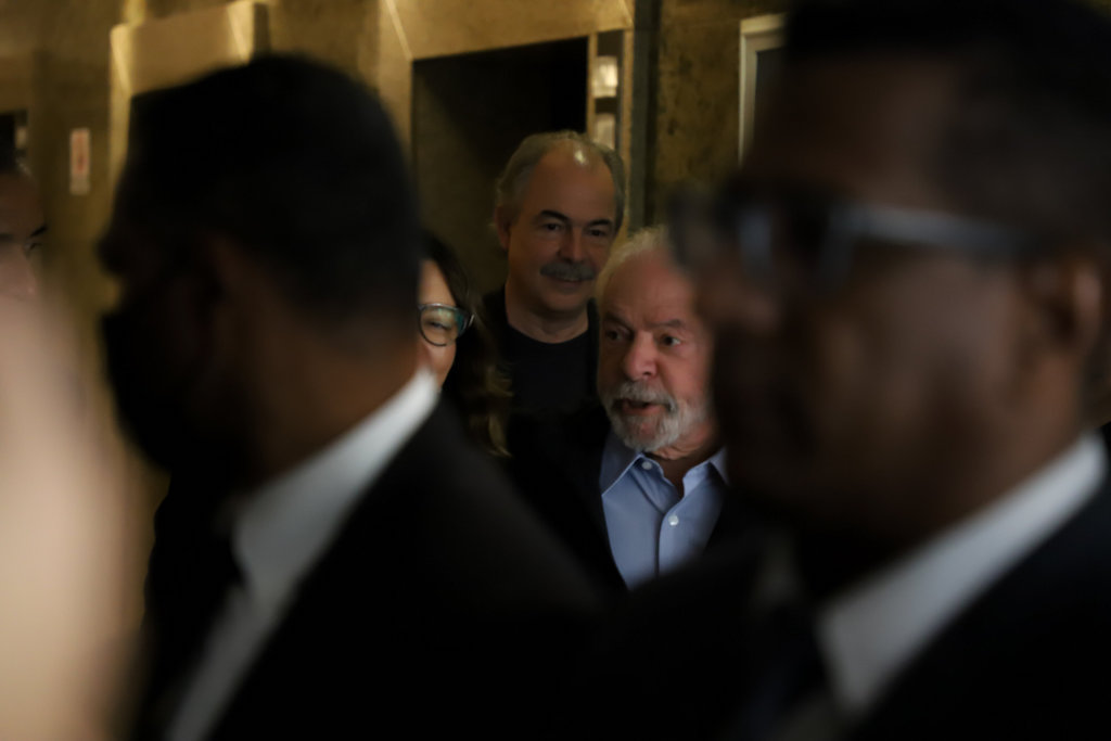 Nada muda na segurança de Lula