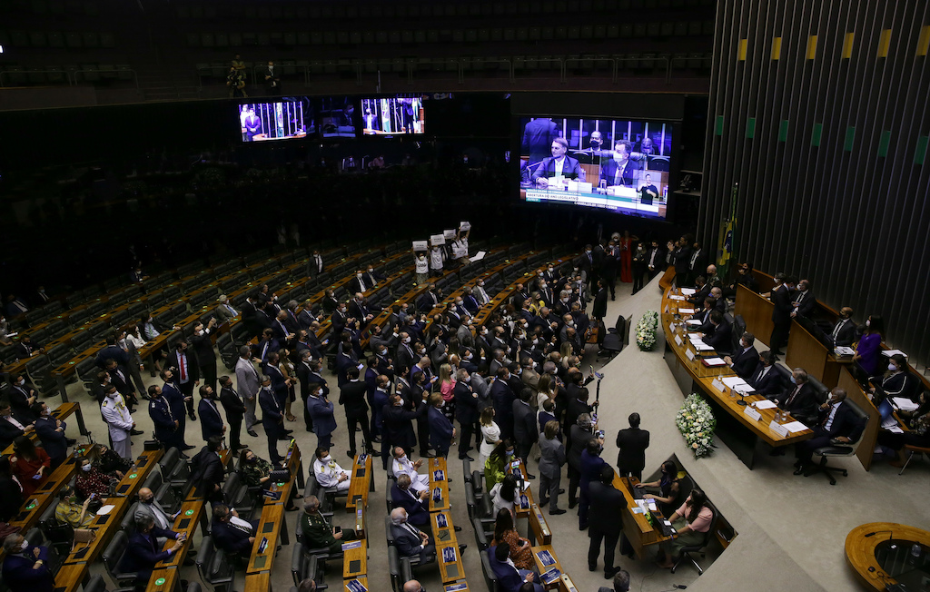 A incerteza na Câmara sobre o destino do deputado preso