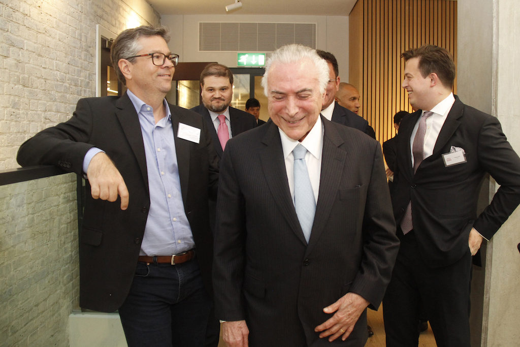 O pacificador do fracasso