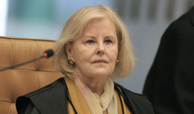 Rosa Weber assume o STF