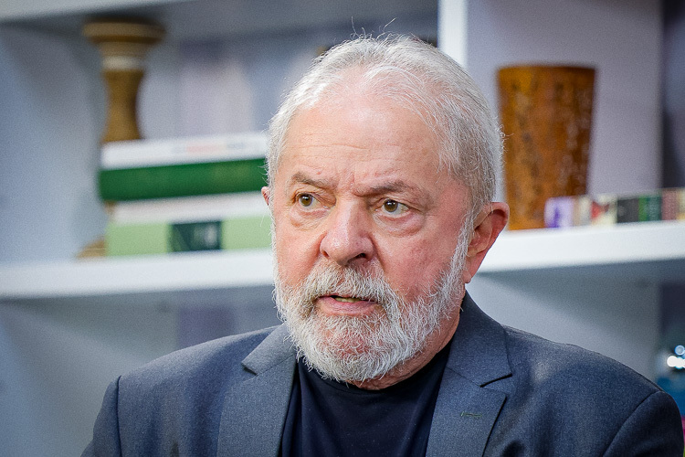 Lula queimou a largada