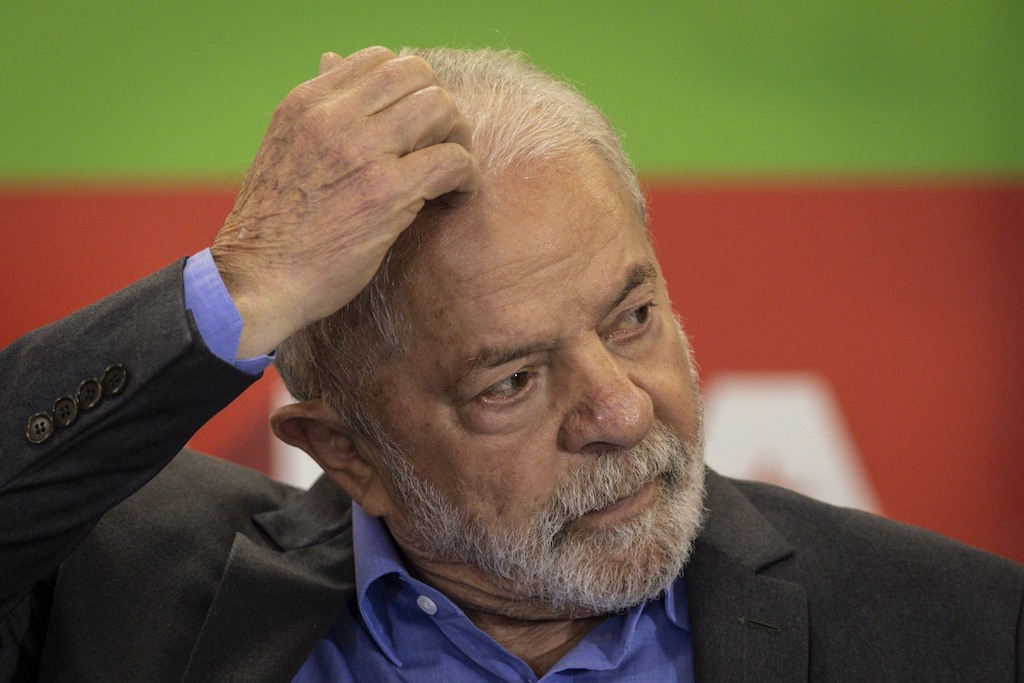 Aquecimento para Lula