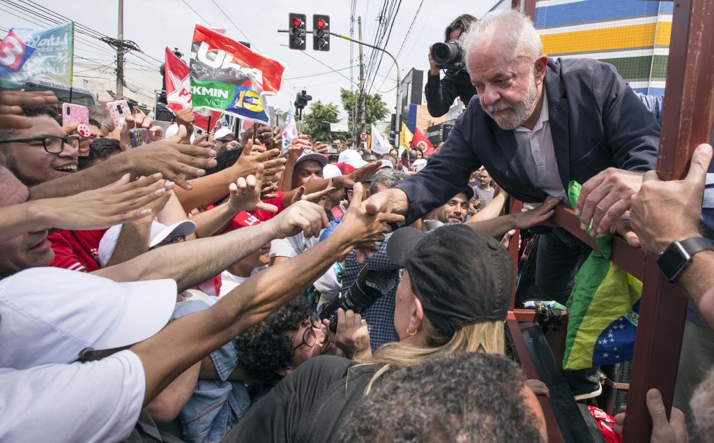 A desvantagem de Lula