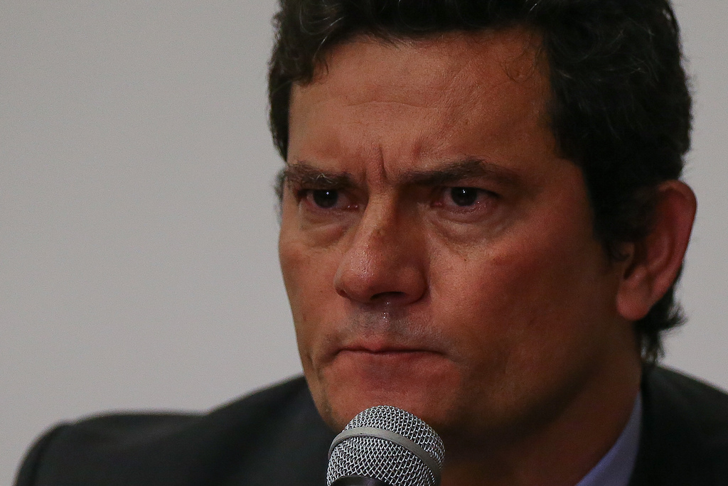 PT desconfia de Fachin
