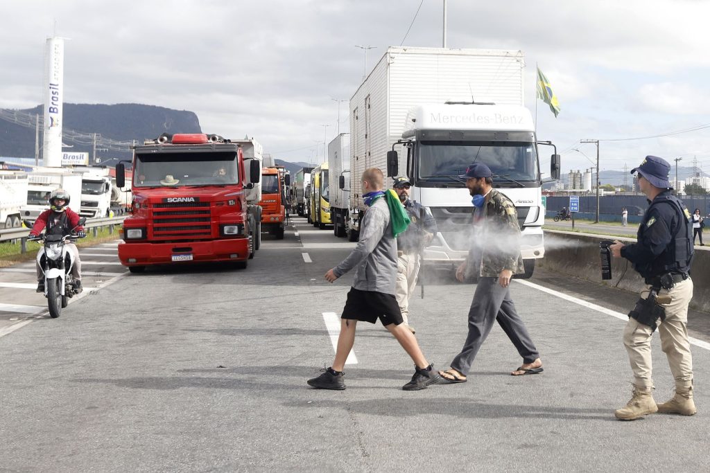 Os protestos não vão sumir