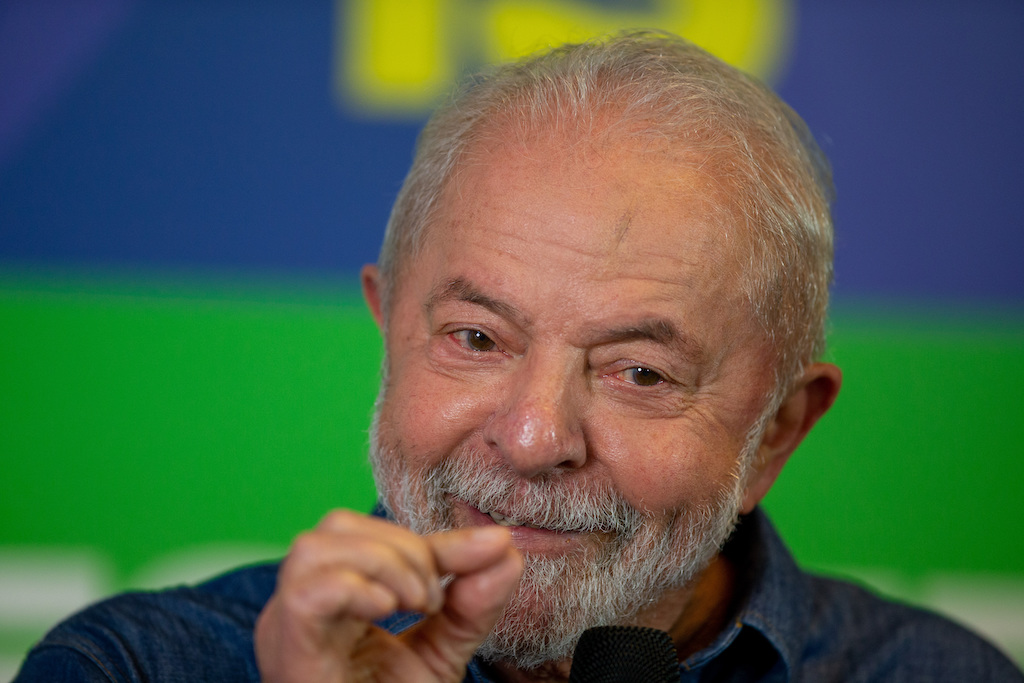 Pressão pelo nome da Fazenda