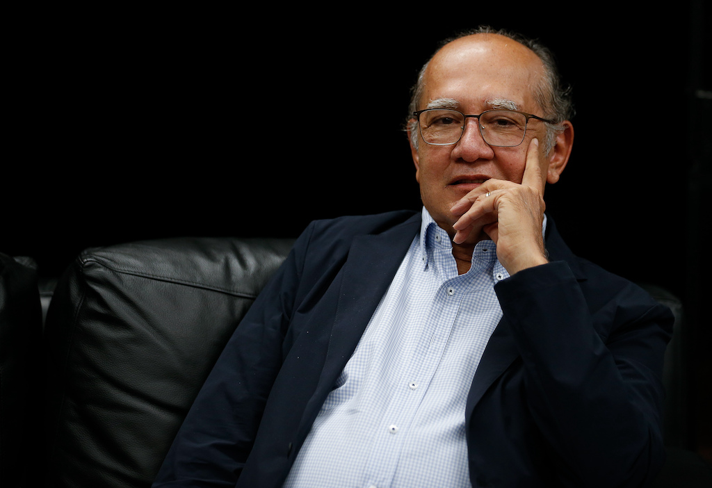 A lição da FGV