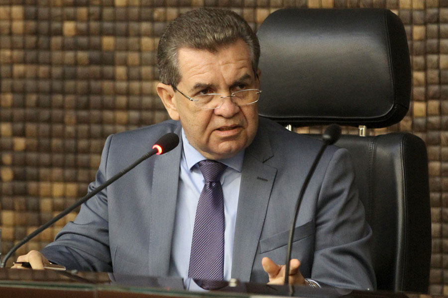 A falsidade do desembargador