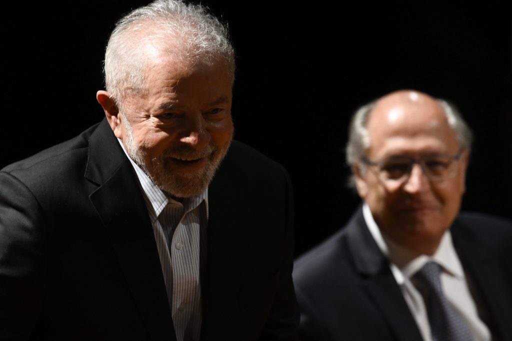 Diplomas a jato