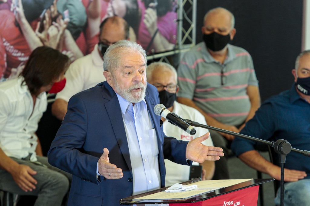 Lira nomeia advogado de Lula para grupo de trabalho na Câmara