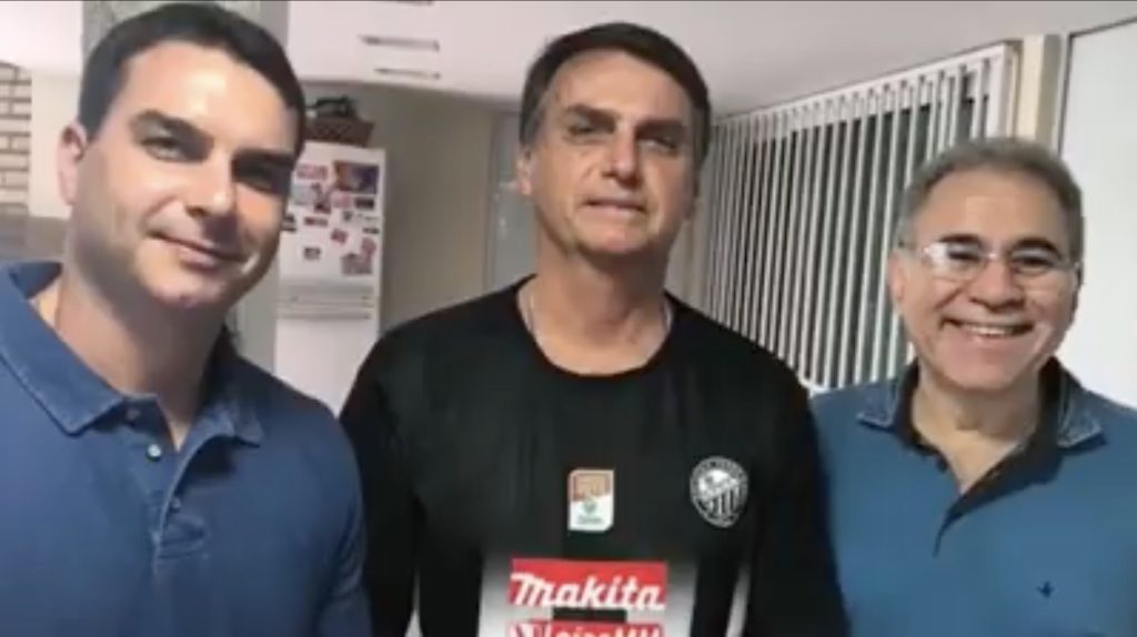 Médico Marcelo Queiroga tem “simpatia ideológica” da família Bolsonaro