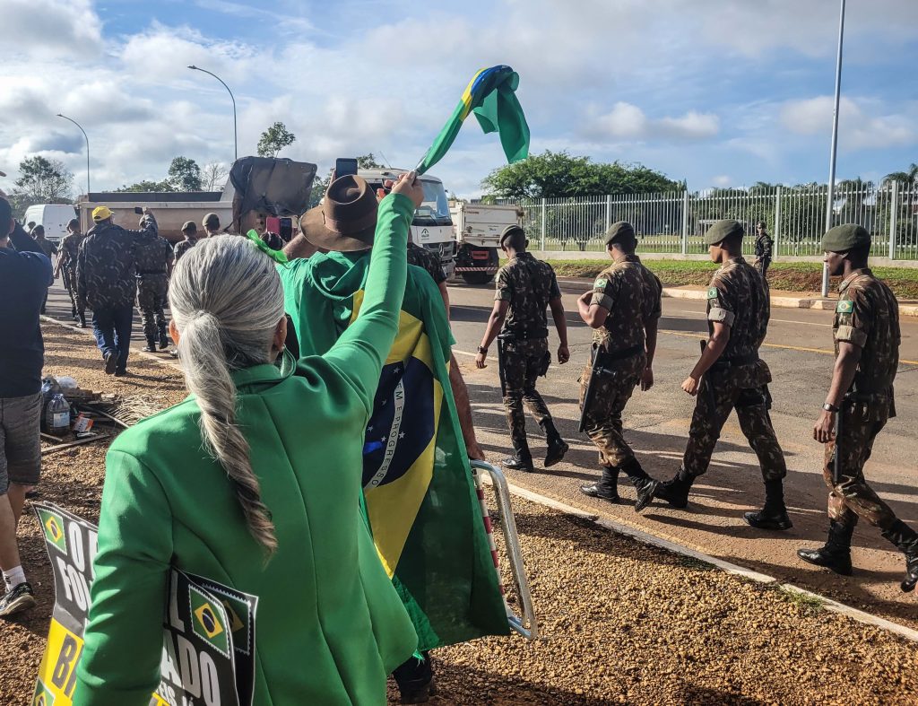 O camping fechou