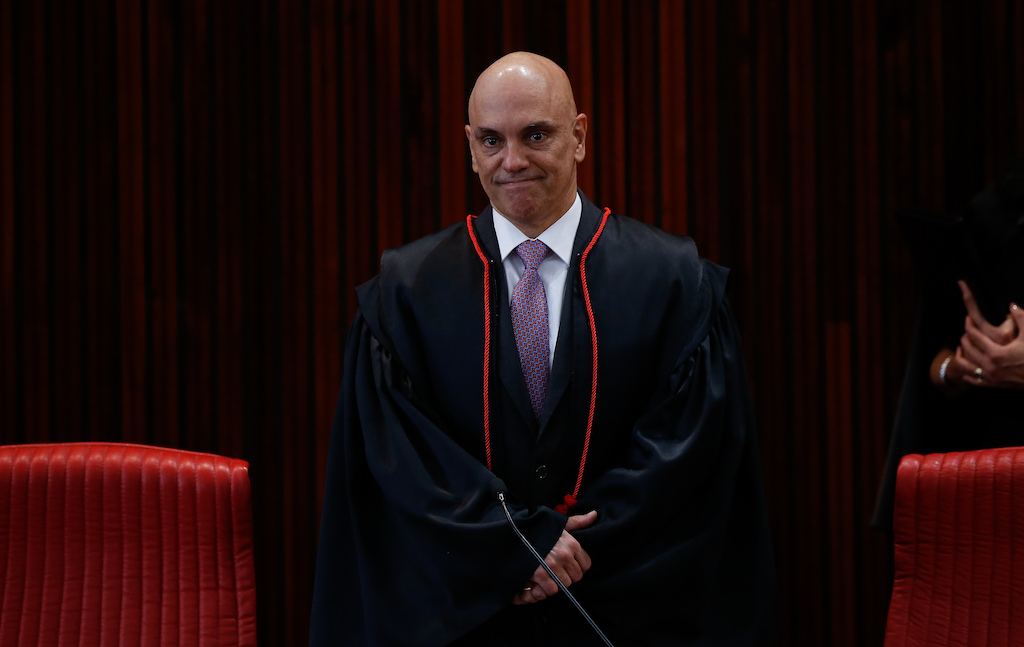Omissão golpista