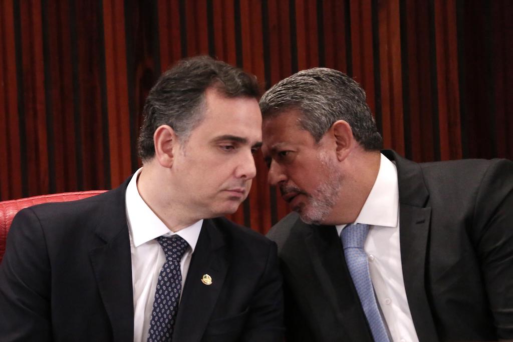 O migué de Lira e Pacheco