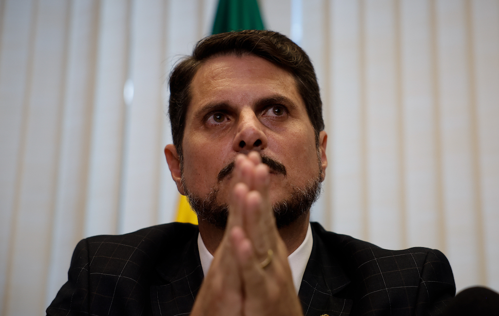 Não adianta chamar a Swat