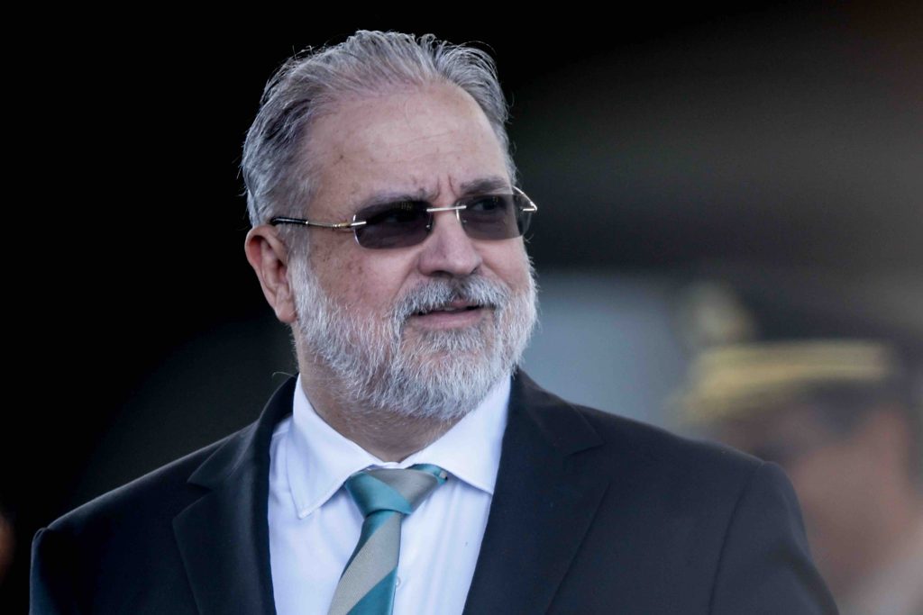 As fartas licenças do CNMP