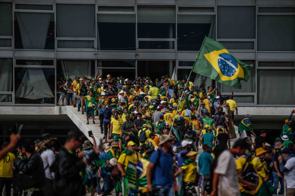 Mais de 600 voltam para casa