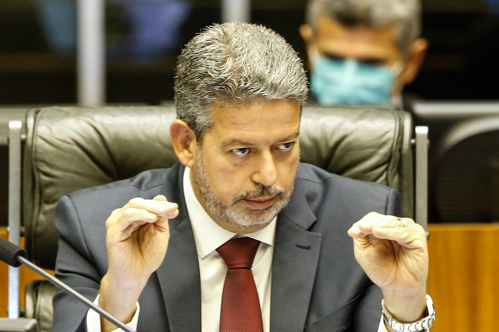 O custo-Arthur Lira nos combustíveis