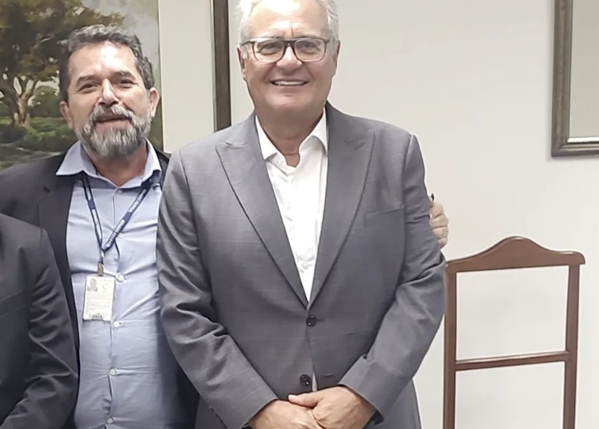 O blogueiro-assessor de Renan