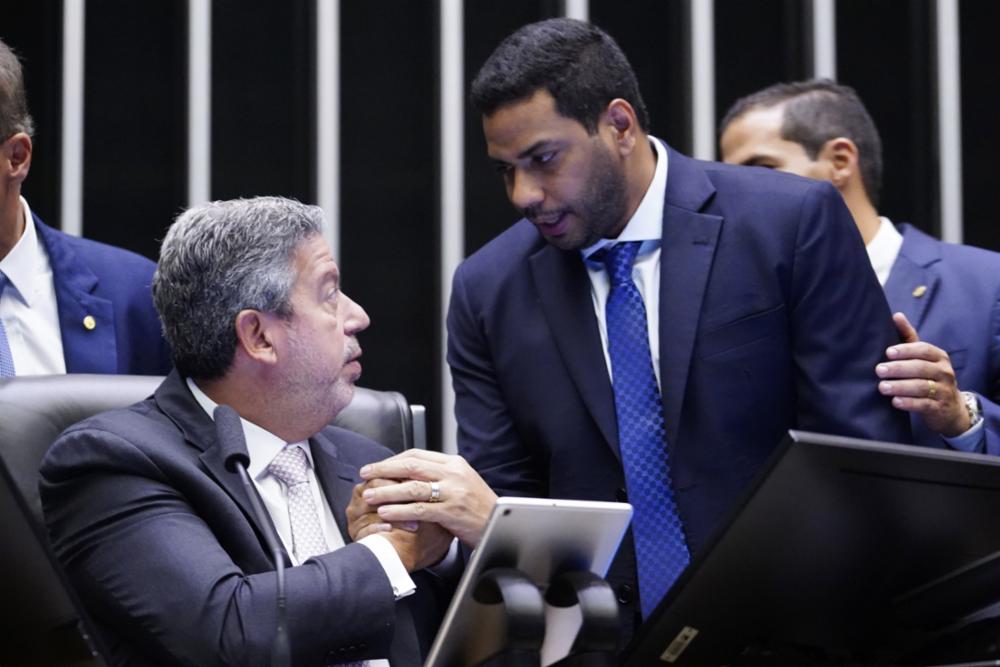 Enfim, a posse