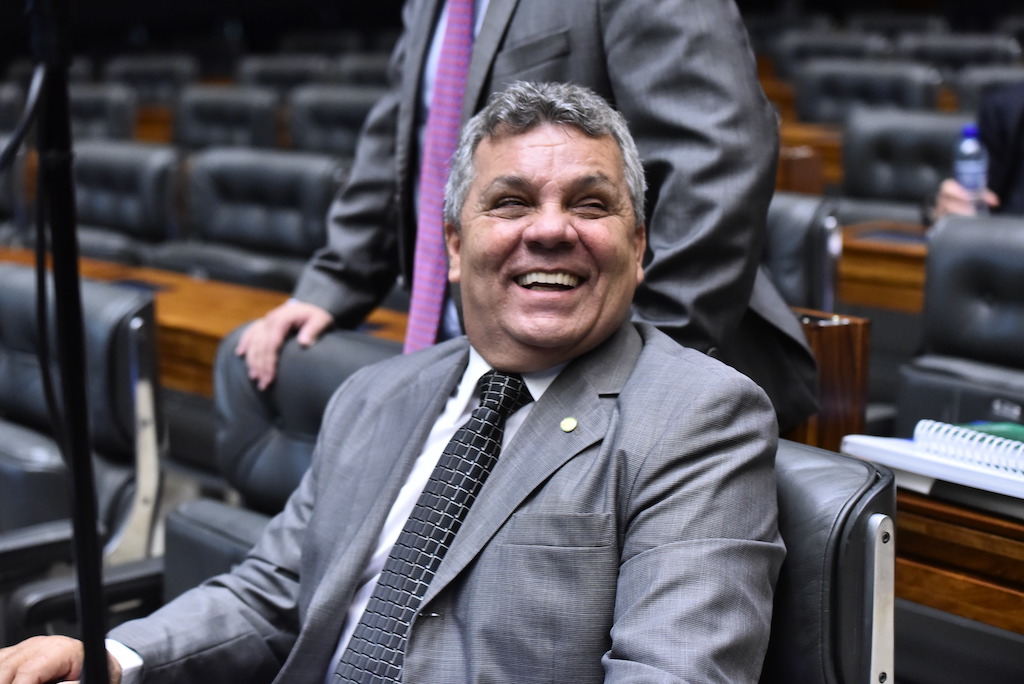 Um novo armeiro