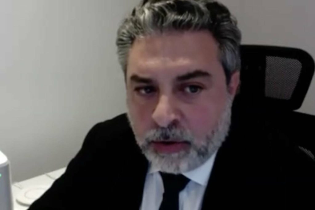 O retorno ameaçado