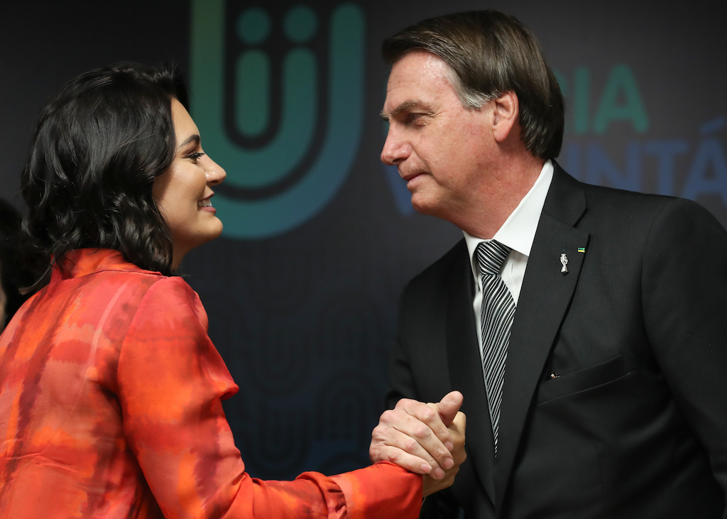O ciúme entre os Bolsonaro