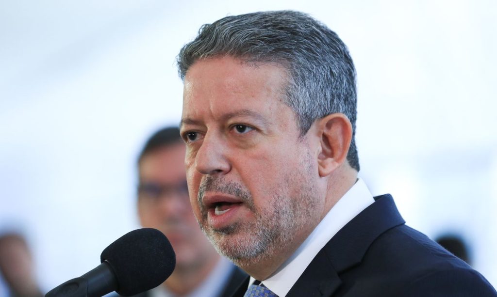 É proibido discordar