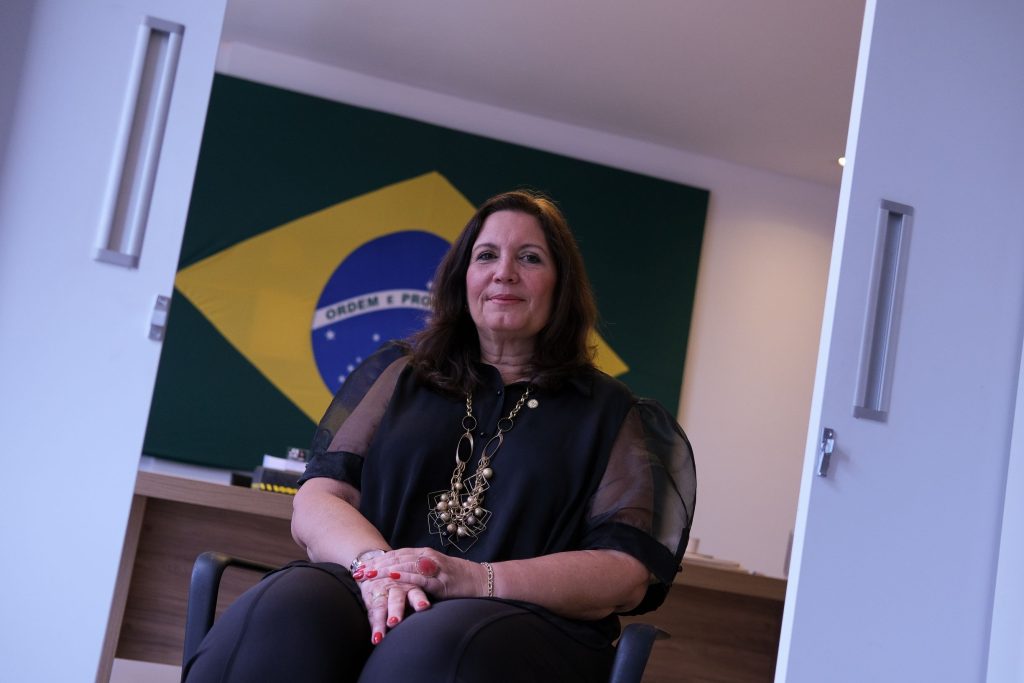 Arthur Lira irritado com a presidente da CCJ
