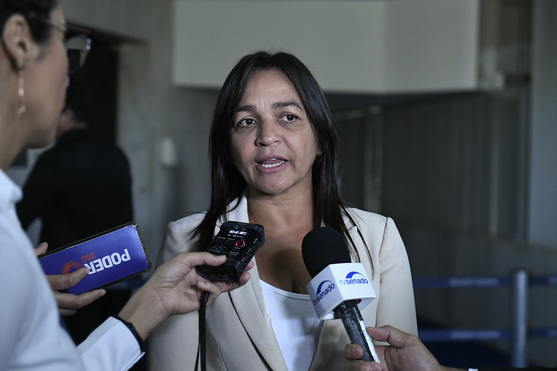 Quem vai primeiro à CPMI
