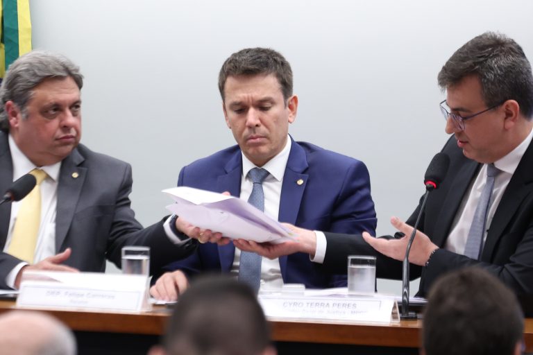 Vencidos pelo cansaço
