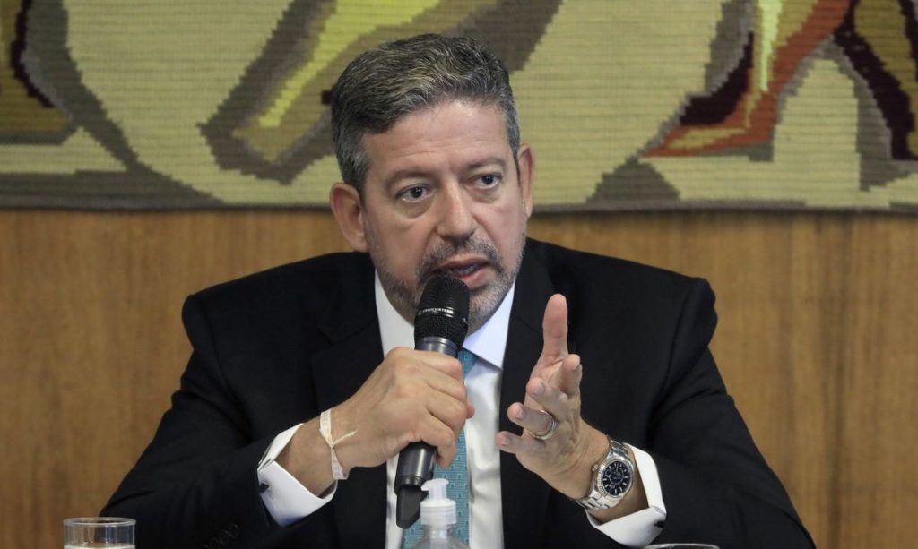 A reforma nas mãos de Lira