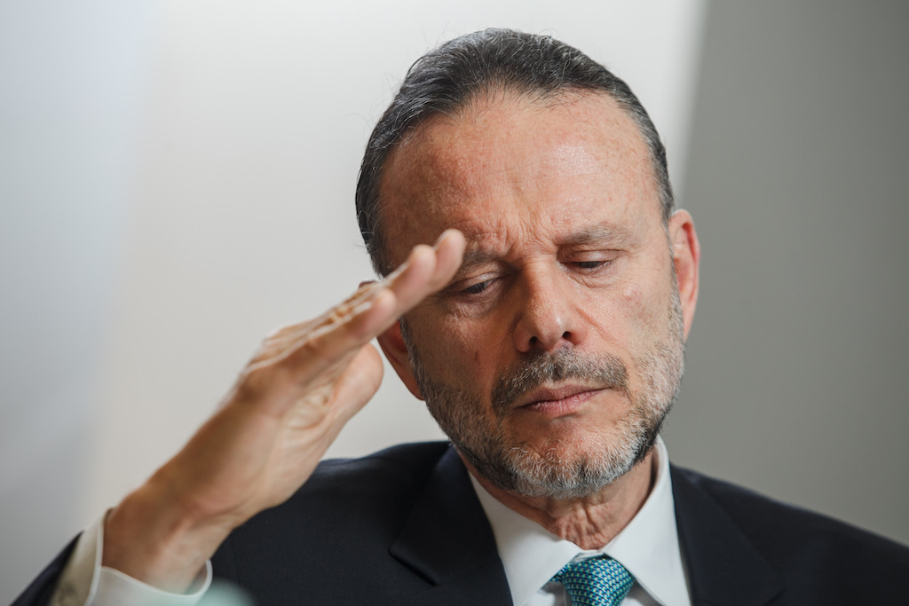 O lobista Luciano Coutinho