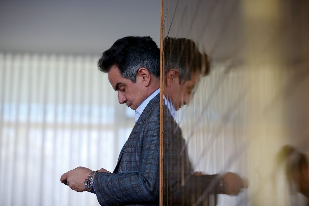 O olho grande de Ciro Nogueira