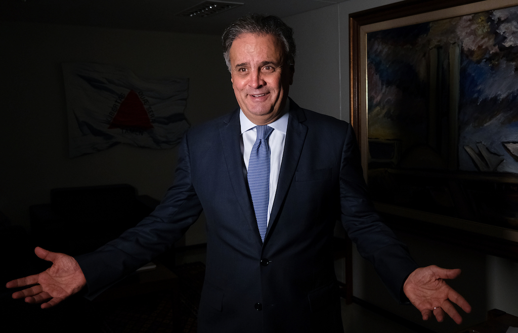 Aécio Neves vem aí