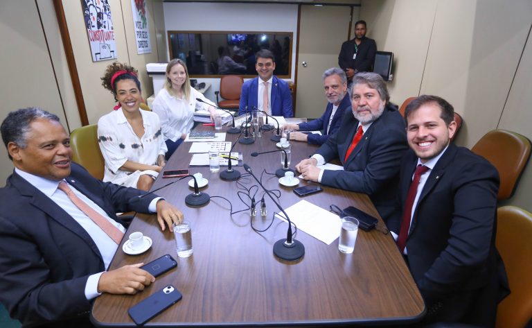 Fake news e coligações fora