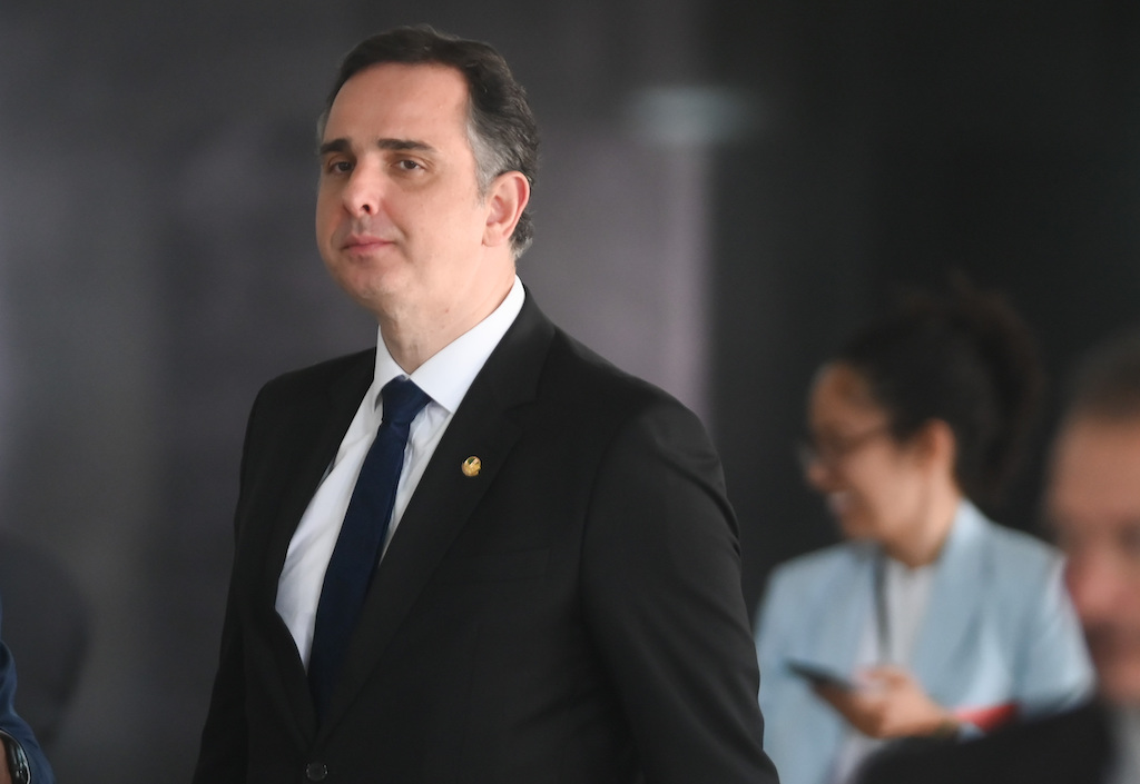 Quem quer briga com o Supremo